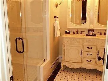 Patterson Inn Denver 4*,