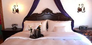 Patterson Inn Denver Bed & Breakfast
